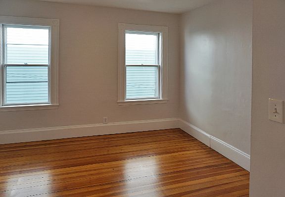 4th image of 40 Calvin St #2F