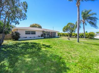 2402 Foster Ln, Sarasota, FL 34239