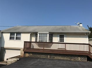 1034 Suburban Rd, Reading, PA 19605