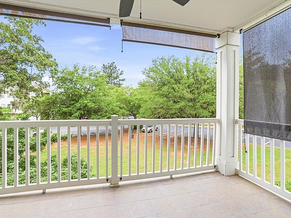 5th image of 2801 Chancellorsville Dr APT 1326