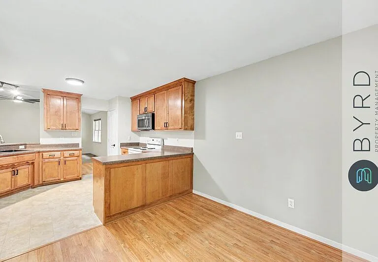 19218 Brevard Dr — Photo 14