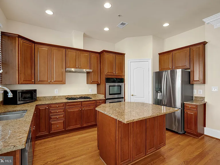 1730 Carpenter Rd — Photo 21