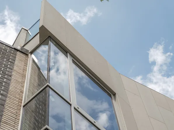 819 Dean Street image 17 of 33