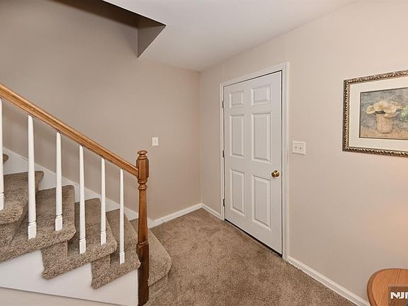 2nd image of 14-01 Floral Ave