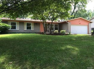 4905 Parkton Pl, Florissant, MO