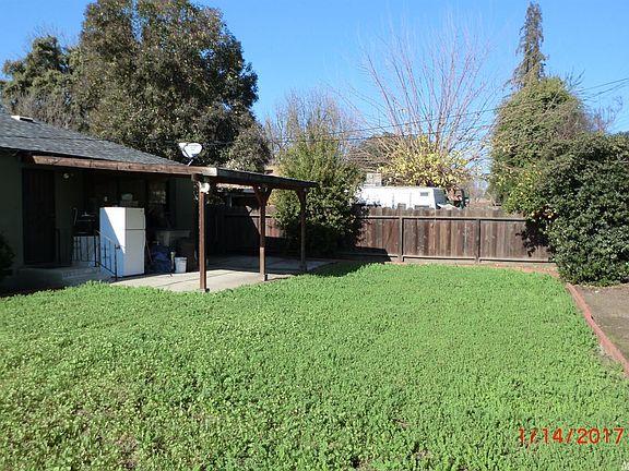 3rd image of 2210 Rivera Dr