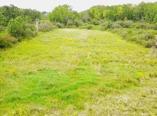 Red Rd, Isle, MN 56342