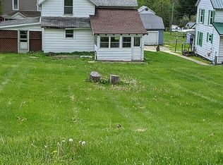 29 Dunham St, Sheffield, PA 16347
