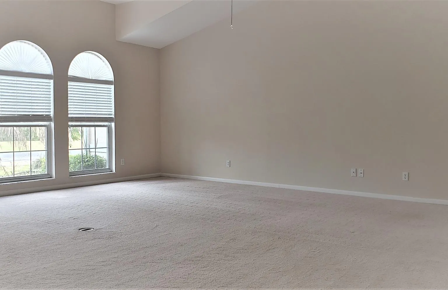 2 bed, 1619 sqft, $1,800 — Photo 3