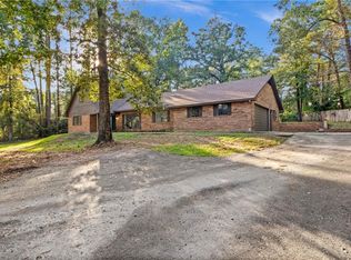 8608 Ridgemont Dr, Pineville, LA 71360