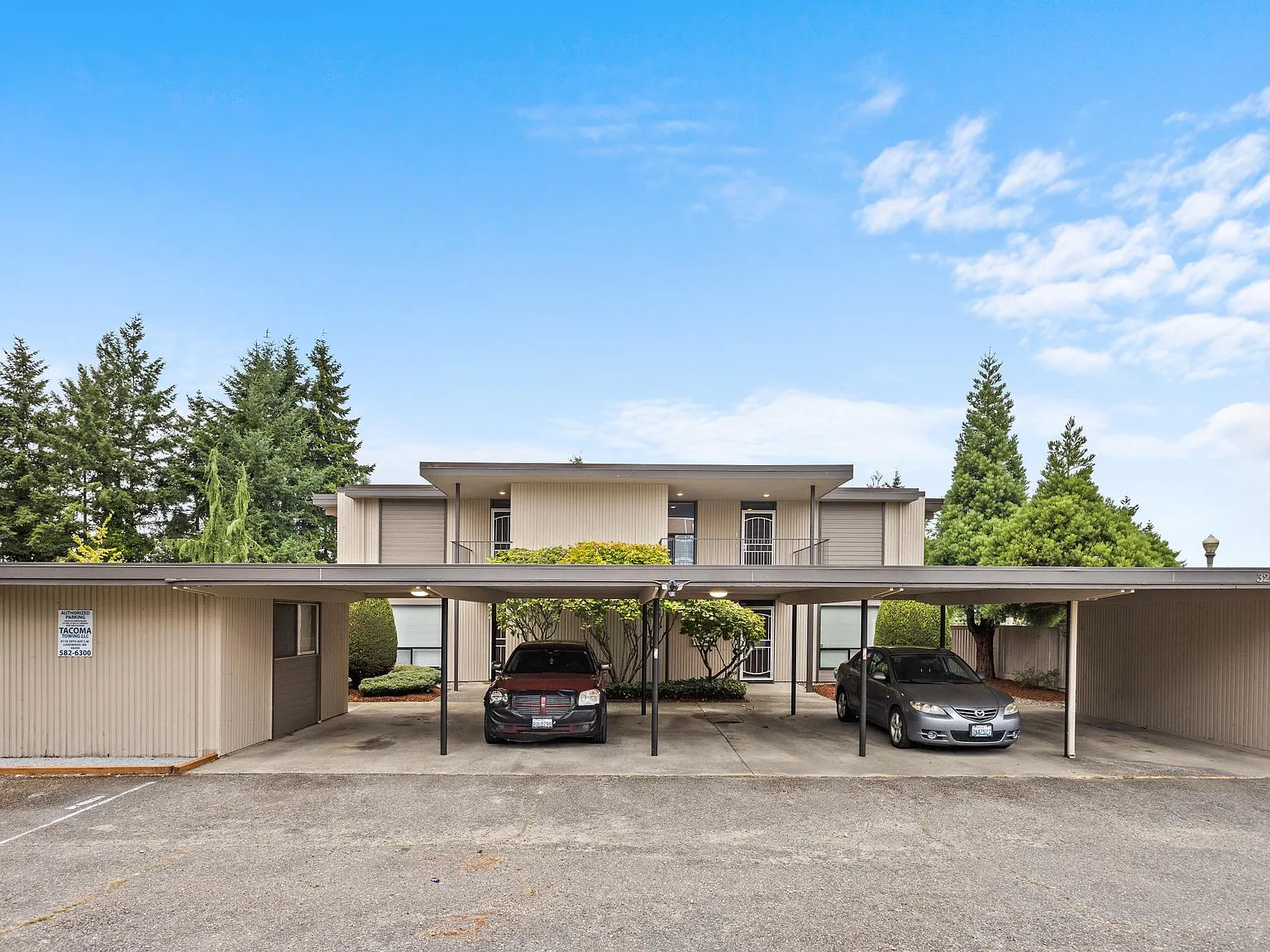 1 bed, 914 sqft, $1,695 — Photo 1
