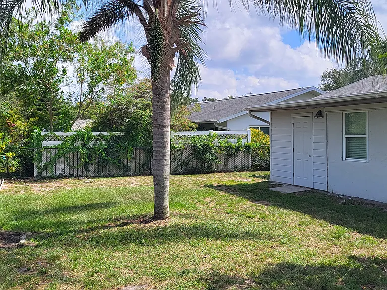 1480 Queen Anne Dr — Photo 29