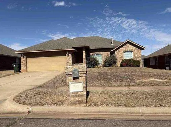 1613 Chambers St, Norman, OK 73071