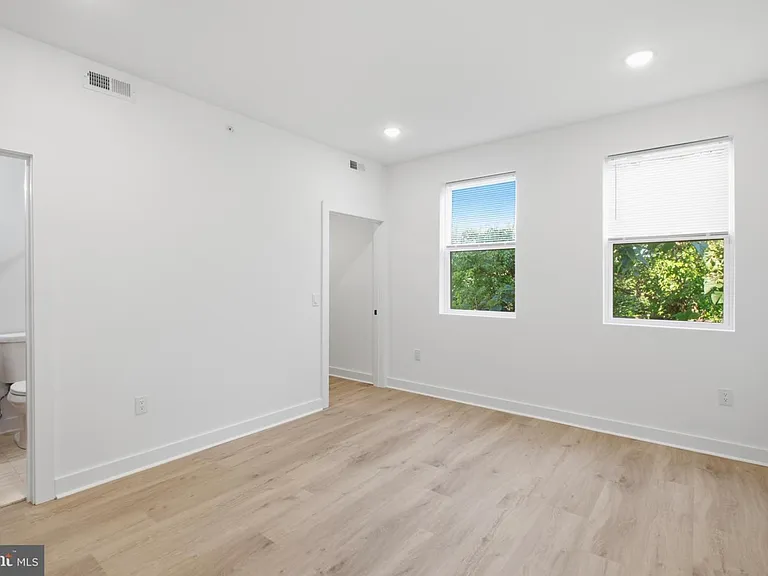 2322 N 5th St #C — Photo 13