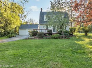 28029 Greening St, Farmington Hills, MI