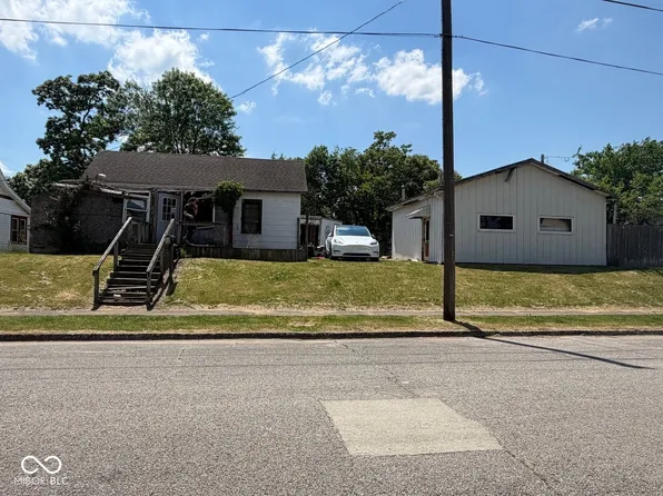 1313 E Scott St, Vincennes, IN 47591