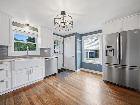 4th image of 1019 Shirley Avenue #23