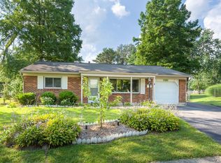 5469 Roche Ct W, Columbus, OH 43229