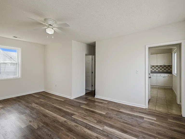 1321 Buhrer Ave #3 — Photo 7
