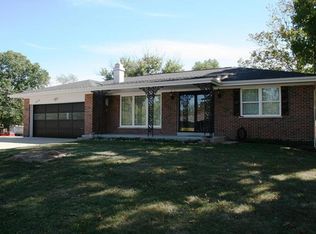 1210 Pleasant Dr, Arnold, MO 63010