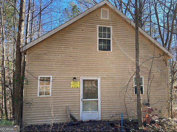 3rd image of 671 Lakeshore Rd