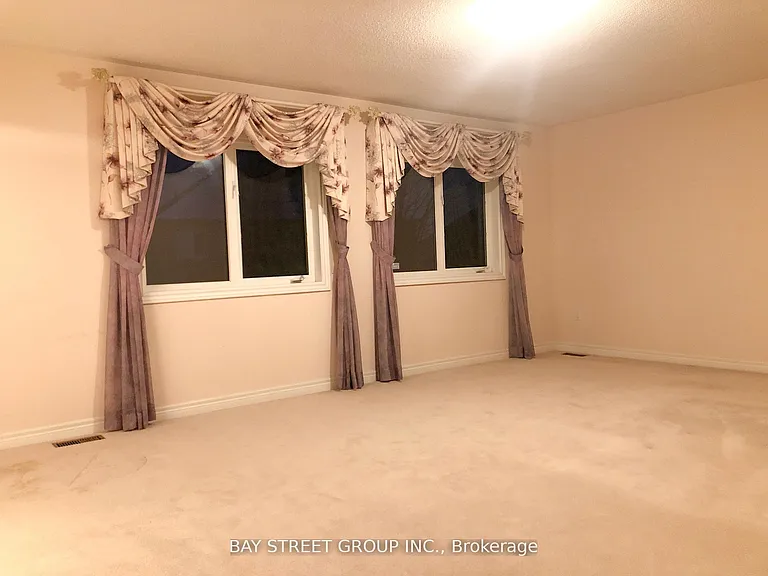 13 Pembrooke Rd — Photo 15