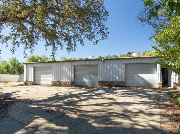 Starks Ln, Jackson, CA 95642