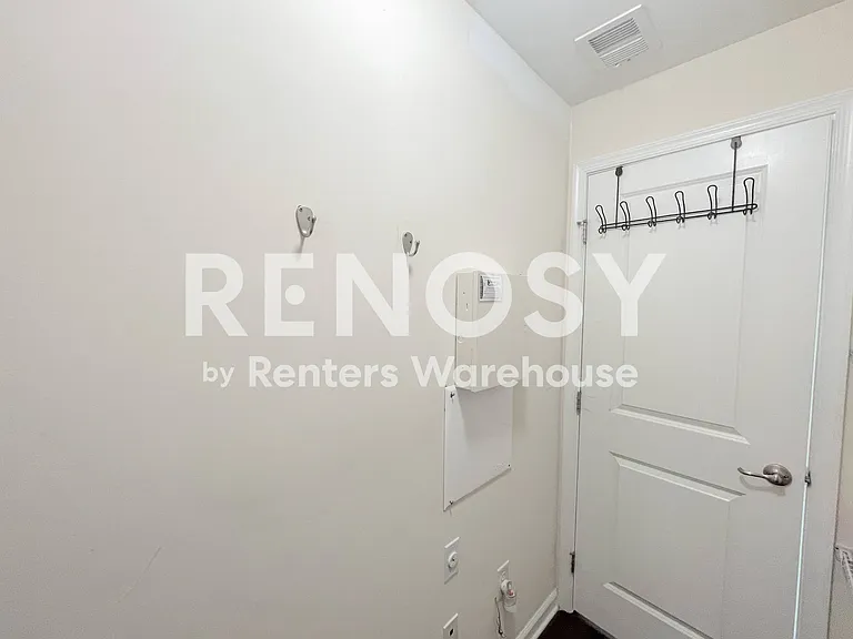 5657 Freewill Ln — Photo 8