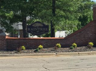 5515 Bon Ron Dr, Hillsboro, MO 63050