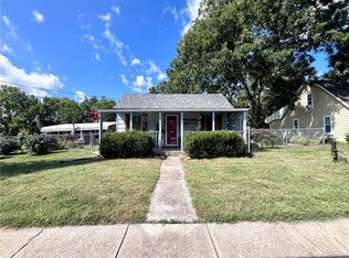 706 S Butler Dr, Harrisonville, MO 64701