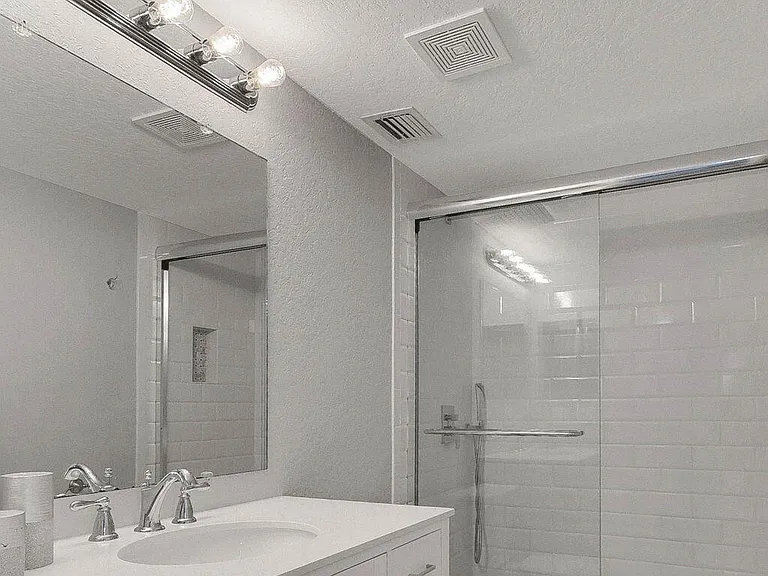 1176 Staghorn St — Photo 15