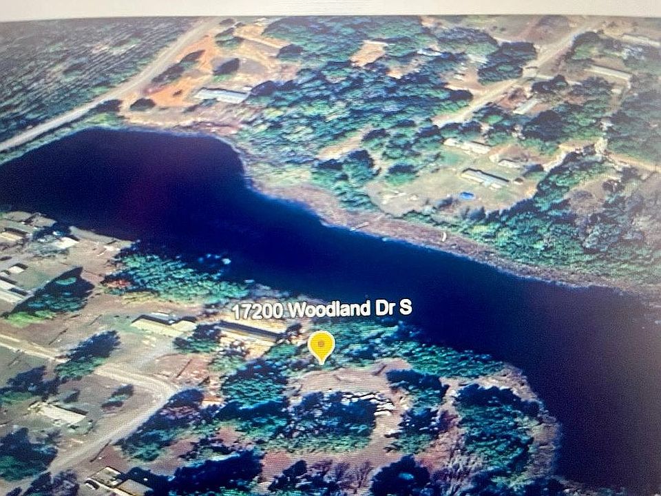 2nd image of 17200 Woodland Dr S