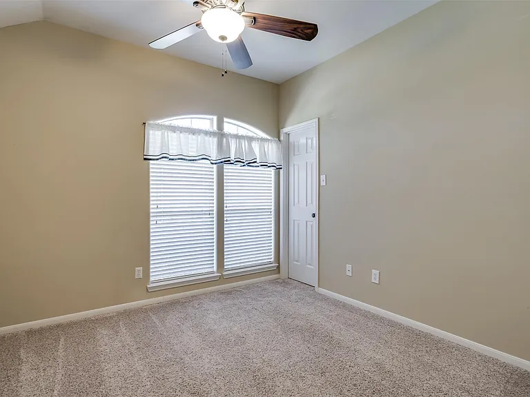 3419 La Fleur Ln — Photo 19