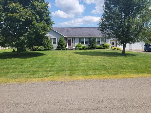 409 Brookside Dr, Athens, PA 18810