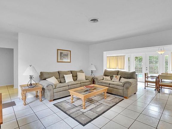 3rd image of 6520 NW 21st Street