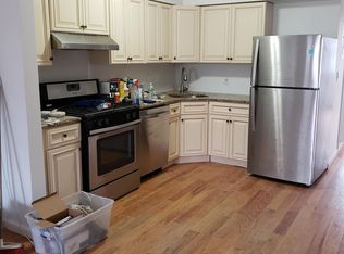 10914 98th St, Ozone Park, NY 11417