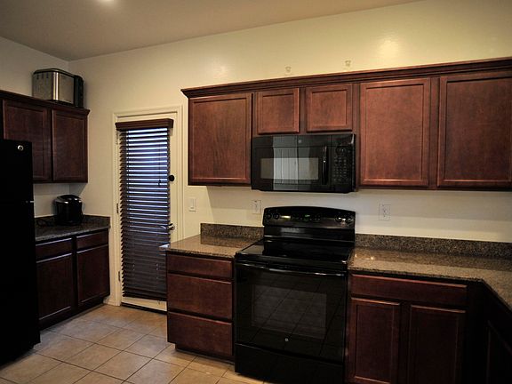 5th image of 2723 N 73rd Dr