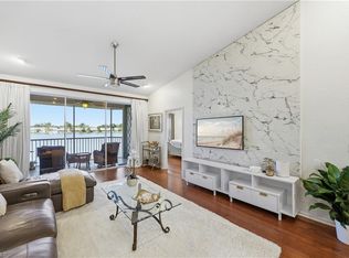 3370 W. Crown Pointe Blvd BLVD #202, NAPLES, FL 34112