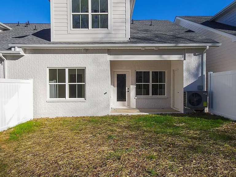 1566 Ansley Park Dr — Photo 22