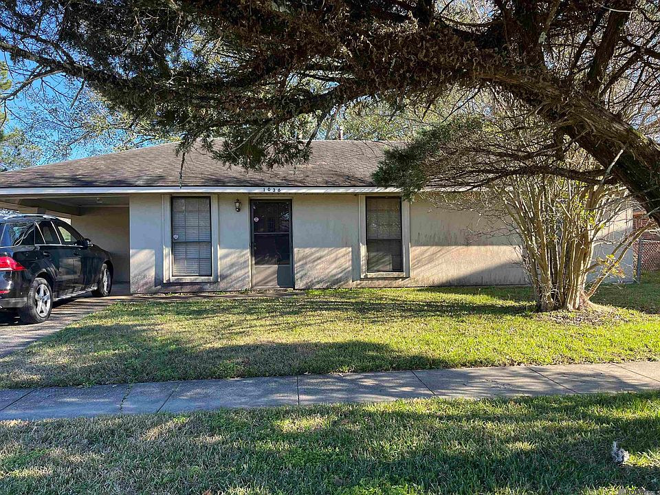1st image of 1036 N Sabine Dr