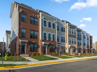 602 Watermans Dr, Woodbridge, VA 22191
