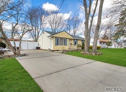 2nd image of 2706 Eagle Ave