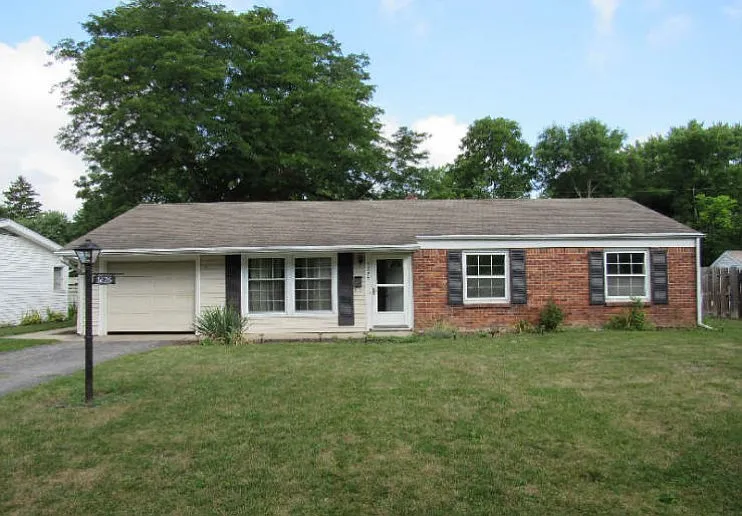 3626 Golfgate Dr photo 1