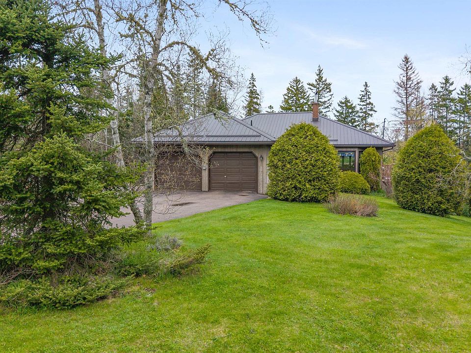 1st image of 589 Greenfield Rd