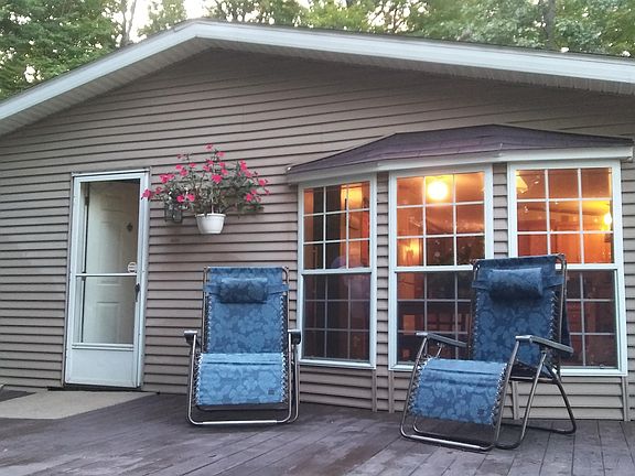 2nd image of 2598 White St