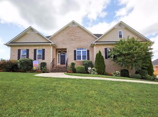 1076 Maddie Ln, Forest, VA 24551