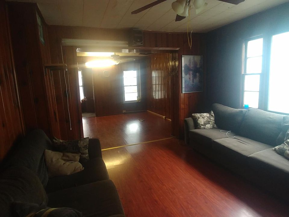 1st image of 2307 Niagara St #1