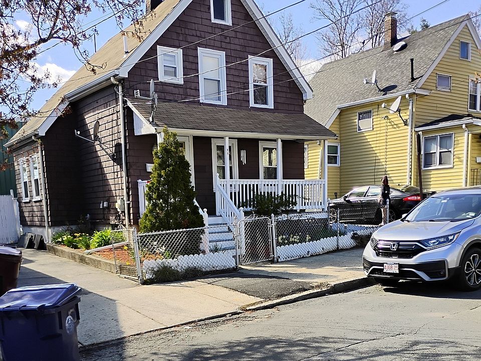 1st image of 11 Winter St