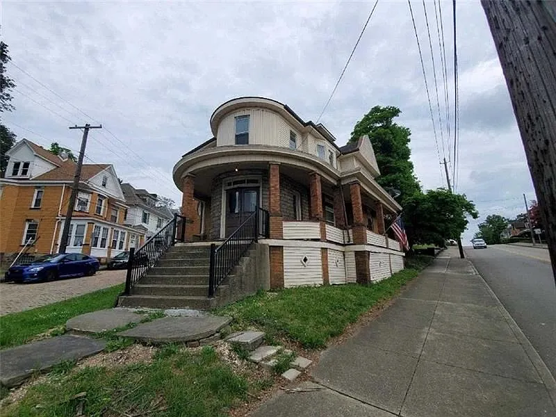 409 N Pittsburgh St photo 1