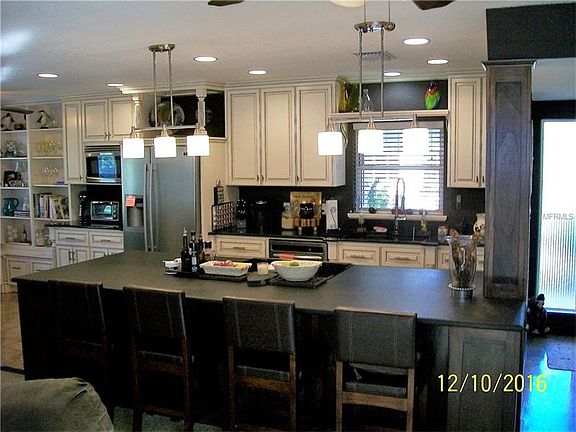 5th image of 1412 Dove Dr